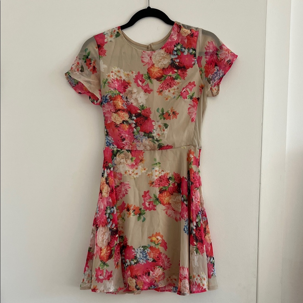 Coincidence & chance nude skin tone Floral Print Women's Dress size small